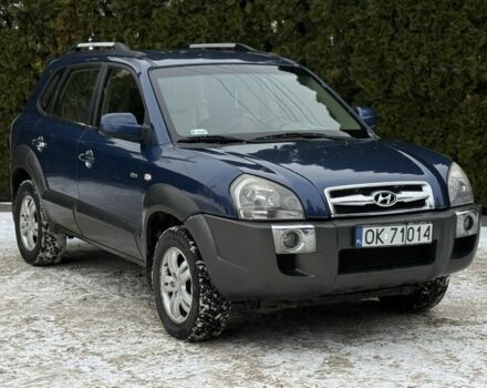 Синий Хендай Туксон, объемом двигателя 2 л и пробегом 300 тыс. км за 4400 $, фото 1 на Automoto.ua