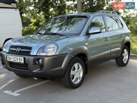 Хендай Туксон 2008 у Вінниці на Automoto.ua Синій Хендай Туксон, об'ємом двигуна 2 л та пробігом 93 тис. км за 9900 $, фото 1 на Automoto.ua