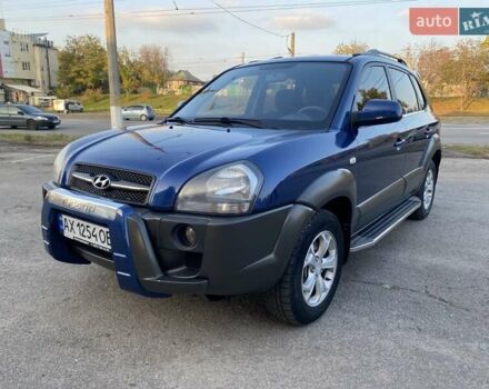 Хендай Туксон 2010 в Харькове на Automoto.ua Синий Хендай Туксон, объемом двигателя 1.98 л и пробегом 192 тыс. км за 9400 $, фото 1 на Automoto.ua
