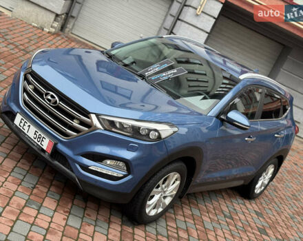 Синій Хендай Туксон, об'ємом двигуна 1.7 л та пробігом 264 тис. км за 15950 $, фото 1 на Automoto.ua