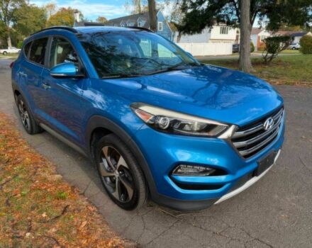 Синий Хендай Туксон, объемом двигателя 1.6 л и пробегом 53 тыс. км за 3500 $, фото 1 на Automoto.ua