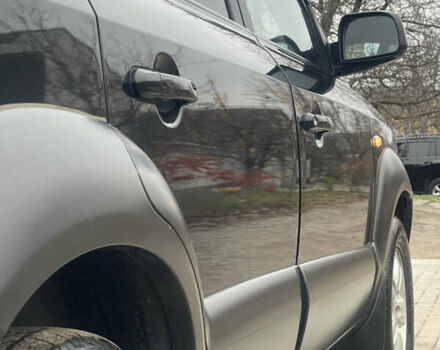 Зеленый Хендай Туксон, объемом двигателя 1.98 л и пробегом 261 тыс. км за 7499 $, фото 29 на Automoto.ua