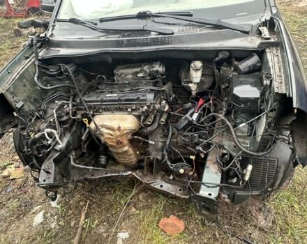 Зелений Хендай Туксон, об'ємом двигуна 2 л та пробігом 180 тис. км за 3700 $, фото 6 на Automoto.ua