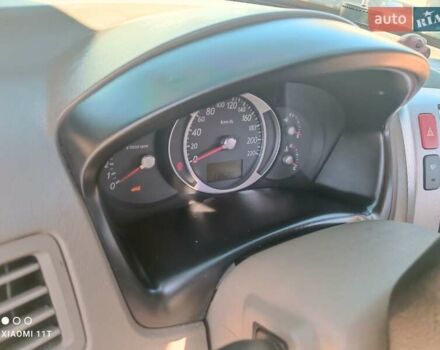Зелений Хендай Туксон, об'ємом двигуна 2 л та пробігом 150 тис. км за 8000 $, фото 10 на Automoto.ua