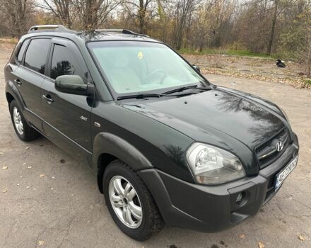 Зеленый Хендай Туксон, объемом двигателя 2.7 л и пробегом 250 тыс. км за 7850 $, фото 7 на Automoto.ua