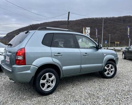 Зеленый Хендай Туксон, объемом двигателя 2 л и пробегом 190 тыс. км за 8450 $, фото 16 на Automoto.ua