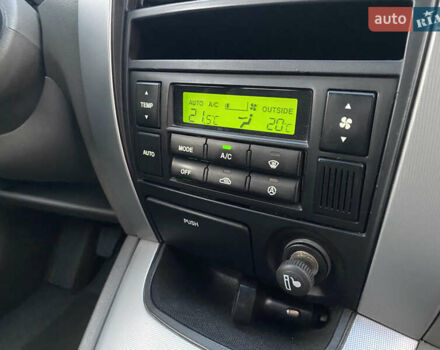 Зелений Хендай Туксон, об'ємом двигуна 1.99 л та пробігом 149 тис. км за 7300 $, фото 18 на Automoto.ua