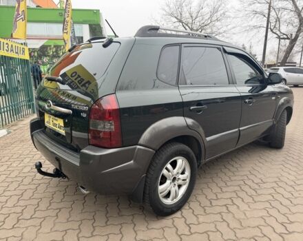 Зеленый Хендай Туксон, объемом двигателя 2.7 л и пробегом 250 тыс. км за 7850 $, фото 6 на Automoto.ua