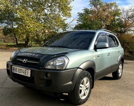 Хендай Туксон 2006 у Миколаєві на Automoto.ua Зелений Хендай Туксон, об'ємом двигуна 2 л та пробігом 270 тис. км за 7500 $, фото 1 на Automoto.ua