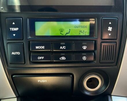 Зелений Хендай Туксон, об'ємом двигуна 2.7 л та пробігом 250 тис. км за 7900 $, фото 11 на Automoto.ua