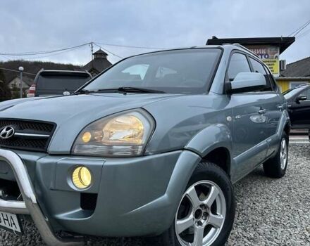 Зеленый Хендай Туксон, объемом двигателя 2 л и пробегом 190 тыс. км за 8450 $, фото 5 на Automoto.ua