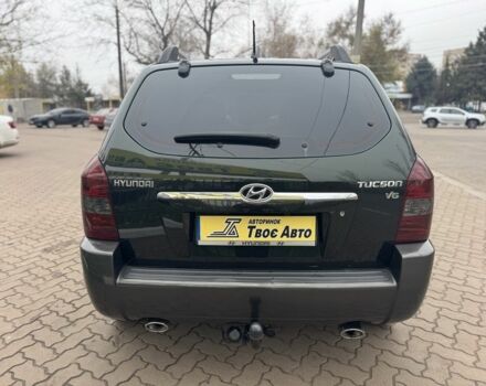 Зеленый Хендай Туксон, объемом двигателя 2.7 л и пробегом 250 тыс. км за 7850 $, фото 5 на Automoto.ua