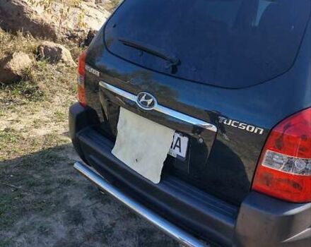 Зеленый Хендай Туксон, объемом двигателя 2 л и пробегом 137 тыс. км за 8500 $, фото 30 на Automoto.ua