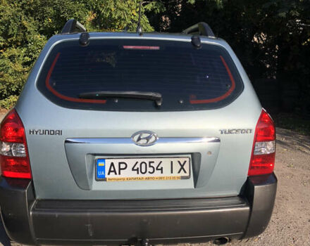 Зелений Хендай Туксон, об'ємом двигуна 1.98 л та пробігом 105 тис. км за 9200 $, фото 7 на Automoto.ua