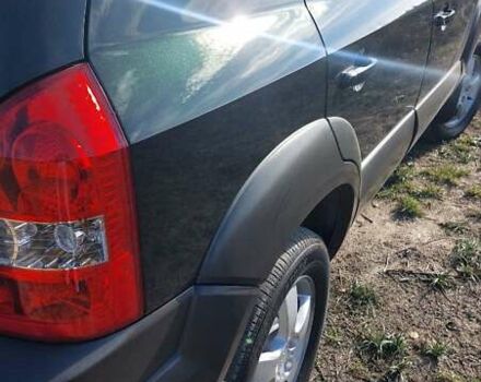 Зелений Хендай Туксон, об'ємом двигуна 2 л та пробігом 137 тис. км за 8500 $, фото 13 на Automoto.ua