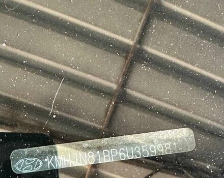 Зелений Хендай Туксон, об'ємом двигуна 1.98 л та пробігом 188 тис. км за 7900 $, фото 7 на Automoto.ua