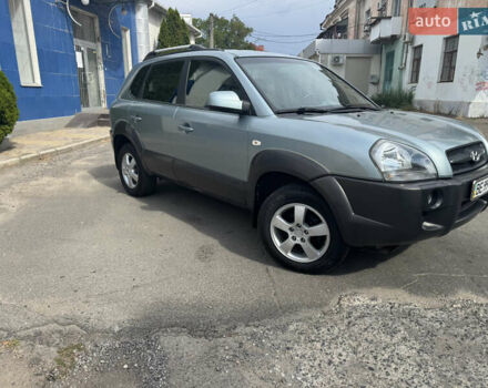 Хендай Туксон 2006 в Николаеве на Automoto.ua Зеленый Хендай Туксон, объемом двигателя 1.98 л и пробегом 234 тыс. км за 7700 $, фото 3 на Automoto.ua