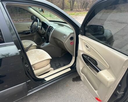 Зеленый Хендай Туксон, объемом двигателя 2.7 л и пробегом 250 тыс. км за 7850 $, фото 16 на Automoto.ua