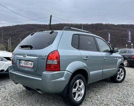 Зеленый Хендай Туксон, объемом двигателя 2 л и пробегом 190 тыс. км за 8450 $, фото 10 на Automoto.ua