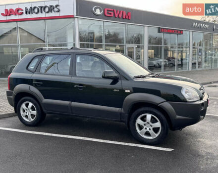 Зеленый Хендай Туксон, объемом двигателя 2 л и пробегом 221 тыс. км за 8199 $, фото 4 на Automoto.ua