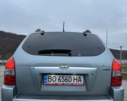 Зеленый Хендай Туксон, объемом двигателя 2 л и пробегом 190 тыс. км за 8450 $, фото 7 на Automoto.ua