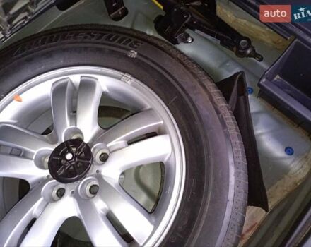 Зелений Хендай Туксон, об'ємом двигуна 1.99 л та пробігом 218 тис. км за 6500 $, фото 2 на Automoto.ua