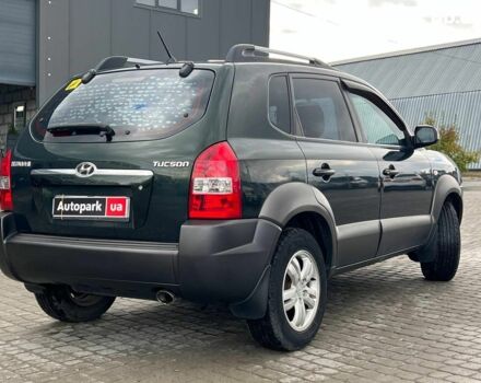 Зеленый Хендай Туксон, объемом двигателя 2 л и пробегом 223 тыс. км за 8540 $, фото 6 на Automoto.ua