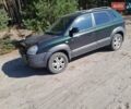 Зелений Хендай Туксон, об'ємом двигуна 2 л та пробігом 230 тис. км за 8100 $, фото 1 на Automoto.ua