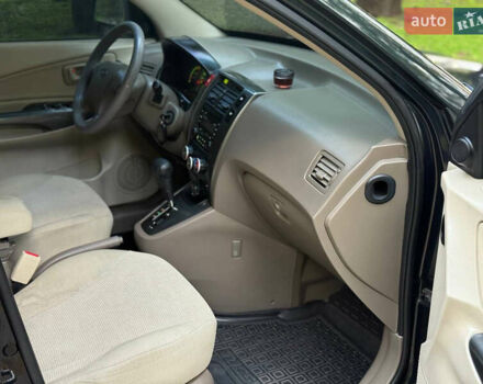 Хендай Туксон 2007 в Одессе на Automoto.ua Зеленый Хендай Туксон, объемом двигателя 1.98 л и пробегом 180 тыс. км за 6700 $, фото 21 на Automoto.ua