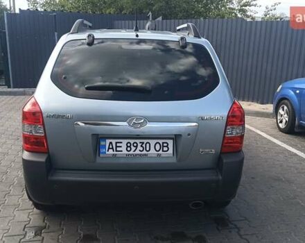 Зелений Хендай Туксон, об'ємом двигуна 1.98 л та пробігом 137 тис. км за 8200 $, фото 1 на Automoto.ua