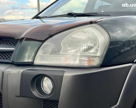 Зеленый Хендай Туксон, объемом двигателя 2 л и пробегом 223 тыс. км за 8540 $, фото 12 на Automoto.ua