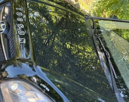 Хендай Туксон 2007 у Чернігові на Automoto.ua Зелений Хендай Туксон, об'ємом двигуна 2 л та пробігом 185 тис. км за 7500 $, фото 33 на Automoto.ua