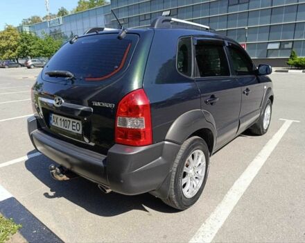 Зелений Хендай Туксон, об'ємом двигуна 2 л та пробігом 203 тис. км за 7200 $, фото 2 на Automoto.ua