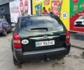 Зелений Хендай Туксон, об'ємом двигуна 1.98 л та пробігом 245 тис. км за 7800 $, фото 3 на Automoto.ua
