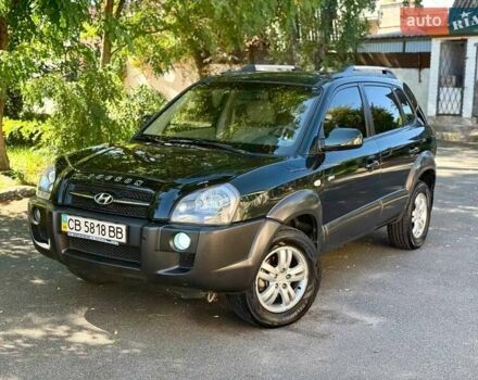 Хендай Туксон 2007 у Чернігові на Automoto.ua Зелений Хендай Туксон, об'ємом двигуна 2 л та пробігом 185 тис. км за 7500 $, фото 19 на Automoto.ua