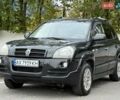 Зеленый Хендай Туксон, объемом двигателя 2.66 л и пробегом 313 тыс. км за 6500 $, фото 4 на Automoto.ua