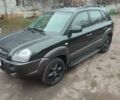 Зеленый Хендай Туксон, объемом двигателя 2 л и пробегом 213 тыс. км за 6500 $, фото 8 на Automoto.ua