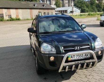 Зелений Хендай Туксон, об'ємом двигуна 2 л та пробігом 208 тис. км за 8500 $, фото 1 на Automoto.ua