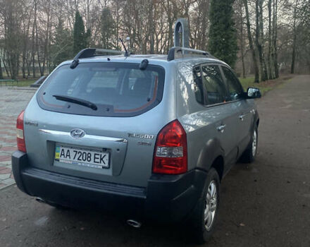 Зеленый Хендай Туксон, объемом двигателя 2 л и пробегом 223 тыс. км за 7950 $, фото 12 на Automoto.ua