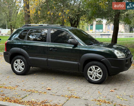 Хендай Туксон 2007 в Одессе на Automoto.ua Зеленый Хендай Туксон, объемом двигателя 1.98 л и пробегом 180 тыс. км за 6700 $, фото 6 на Automoto.ua