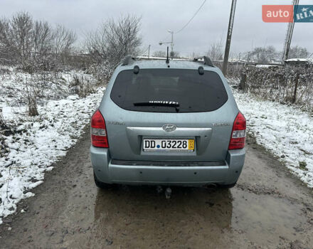 Зелений Хендай Туксон, об'ємом двигуна 2 л та пробігом 248 тис. км за 6999 $, фото 6 на Automoto.ua