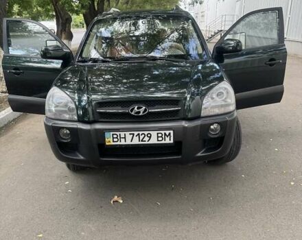 Хендай Туксон 2007 в Измаиле на Automoto.ua Зеленый Хендай Туксон, объемом двигателя 1.98 л и пробегом 124 тыс. км за 8700 $, фото 7 на Automoto.ua