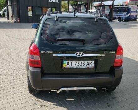 Зелений Хендай Туксон, об'ємом двигуна 2 л та пробігом 208 тис. км за 8500 $, фото 5 на Automoto.ua