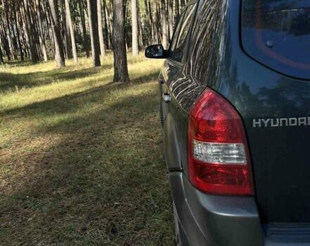 Зелений Хендай Туксон, об'ємом двигуна 1.98 л та пробігом 189 тис. км за 8500 $, фото 1 на Automoto.ua