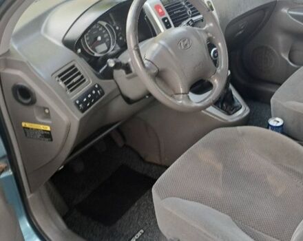 Зеленый Хендай Туксон, объемом двигателя 0 л и пробегом 250 тыс. км за 4000 $, фото 9 на Automoto.ua