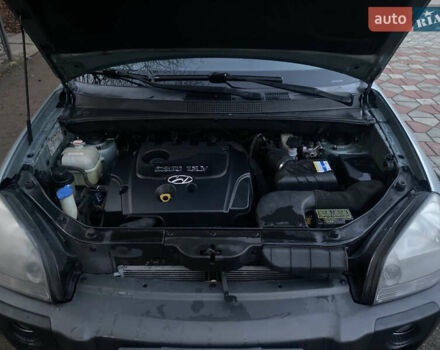 Зеленый Хендай Туксон, объемом двигателя 2 л и пробегом 223 тыс. км за 7950 $, фото 14 на Automoto.ua