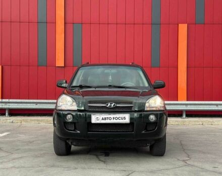 Зелений Хендай Туксон, об'ємом двигуна 0 л та пробігом 214 тис. км за 7990 $, фото 2 на Automoto.ua