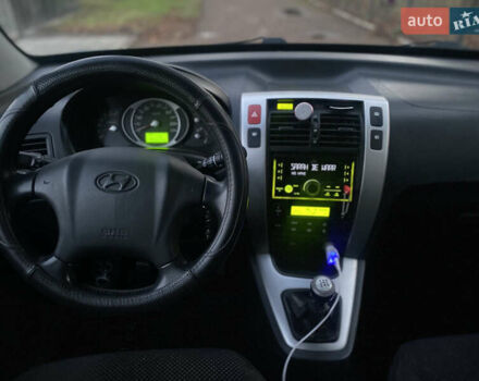 Зеленый Хендай Туксон, объемом двигателя 2 л и пробегом 223 тыс. км за 7950 $, фото 23 на Automoto.ua