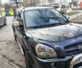 Зелений Хендай Туксон, об'ємом двигуна 1.98 л та пробігом 245 тис. км за 7800 $, фото 1 на Automoto.ua