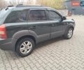Зеленый Хендай Туксон, объемом двигателя 1.98 л и пробегом 280 тыс. км за 7200 $, фото 7 на Automoto.ua